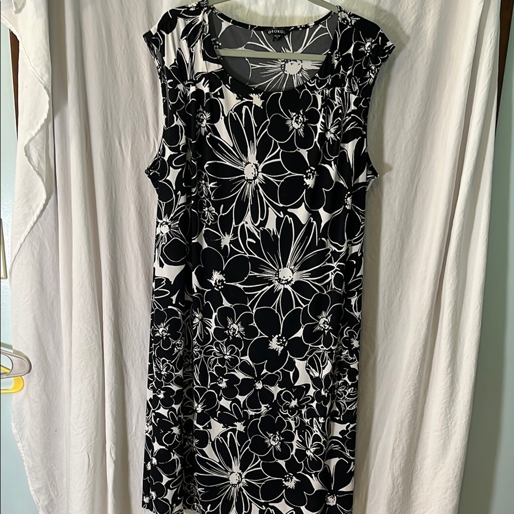 George Black and White Sleeveless Sheath Dress